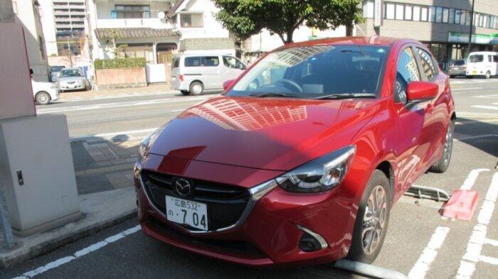 Mazda2 Terbaru, Tampil dengan Desain Gril U Shape Lebih Tajam