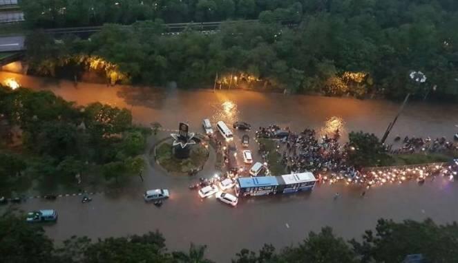 Ada Ratusan Titik Banjir Jakarta Pagi Ini