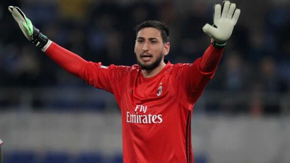 Raiola Turun Tangan Bahas Kontrak Donnarumma