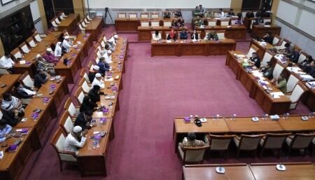 Temui Anggota DPR, Massa 212 Sampaikan 4 Poin Tuntutan