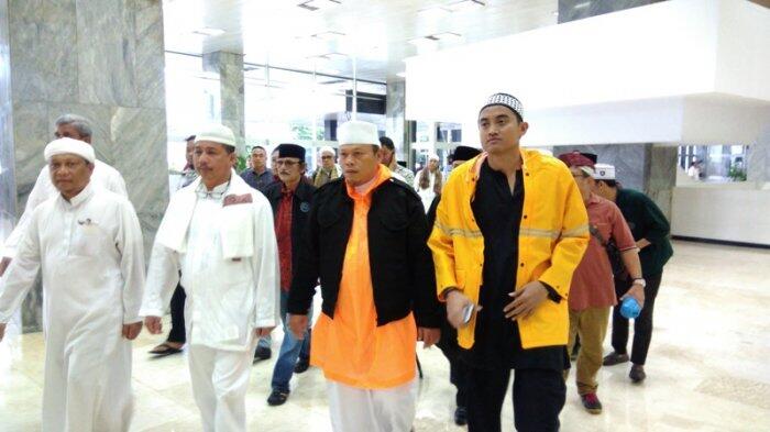 Sejumlah Perwakilan Demonstran Masuki DPR