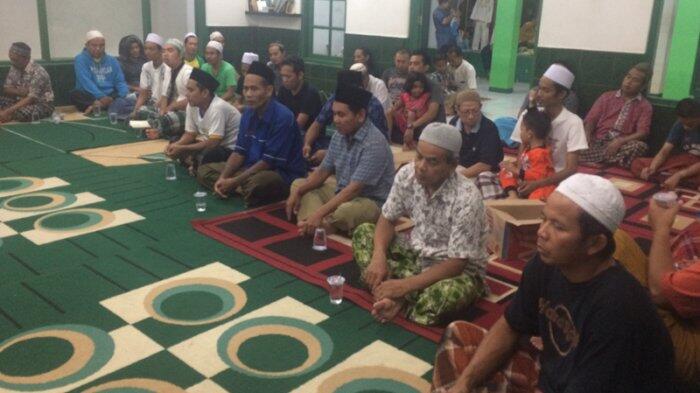 Korban Banjir Kemang Selatan Ingin Ajak Keluarga Berlibur di Ragunan