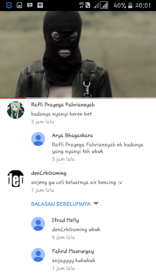 komentar komentar yang luar biasa di video &quot;bad ass&quot; 