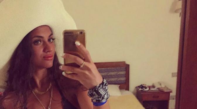 12 Pramugari Paling Seksi di Instagram, Lihat Foto Fotonya Bikin Cowok Gagal Fokus
