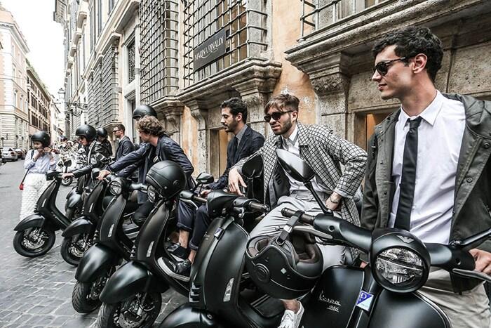 Vespa Kelas Atas, Vespa 946 Emporio Armani Seharga Mobilio Gan!
