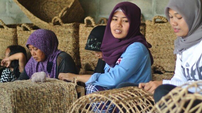 Bermodal Eceng Gondok, Warga Gunungkidul Raup Ratusan Juta Saban Bulan