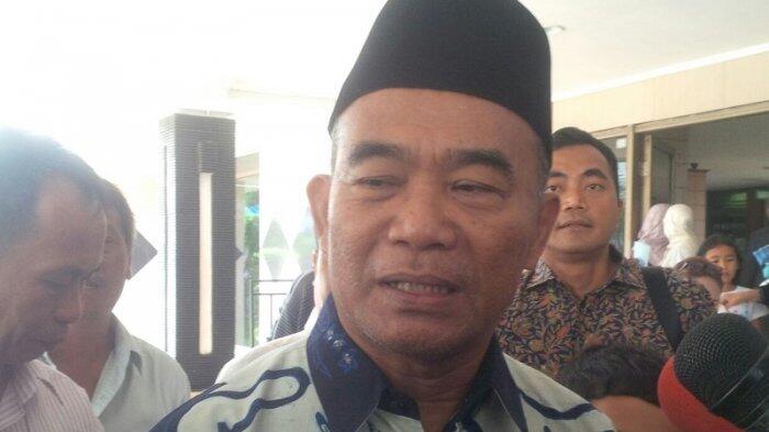 Mendikbud Ajak Pemda Berinvestasi Memajukan Pendidikan