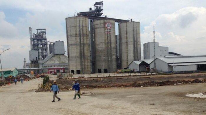 Gubernur Jateng Teken Izin Lingkungan Pabrik Semen Indonesia di Rembang