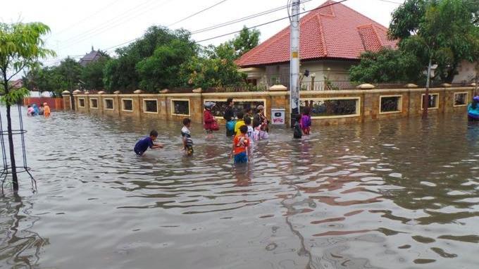 Dinas Kebakaran dan Penanggulangan Bencana Kota Bandung Siaga Antisipasi Banjir