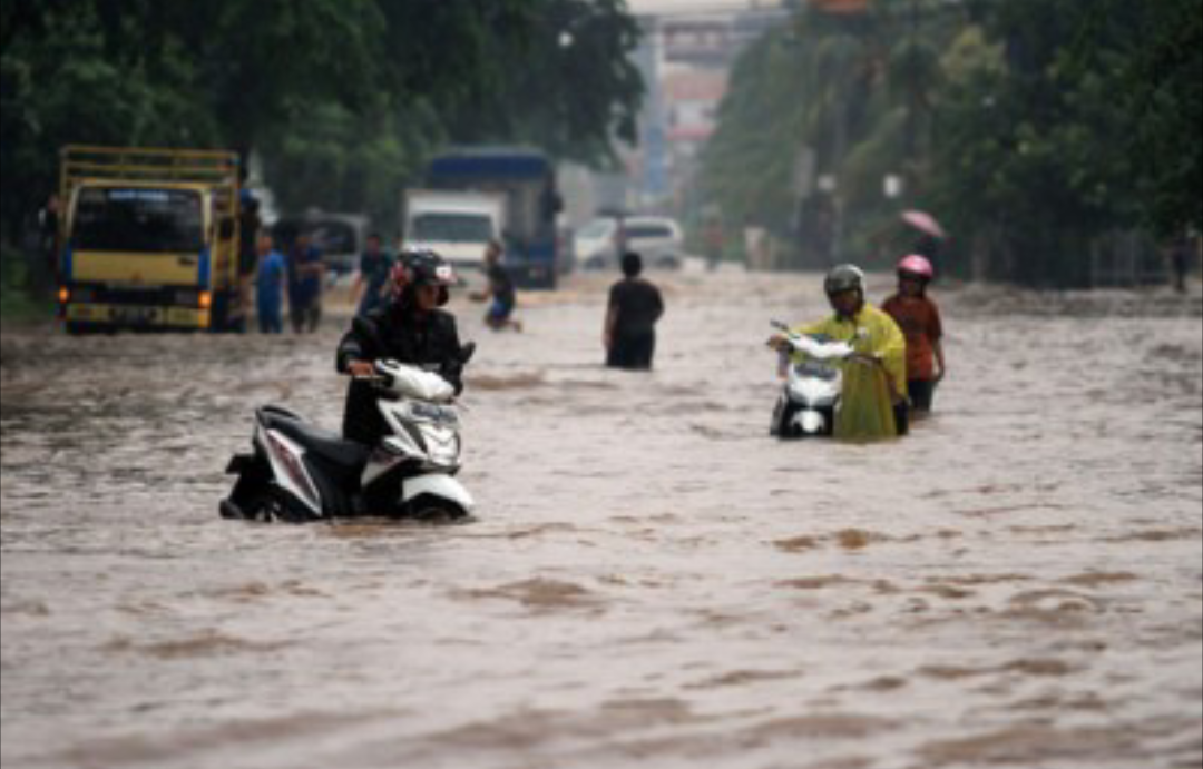 Pesan Nyelekit AA Gym soal Banjir Jakarta