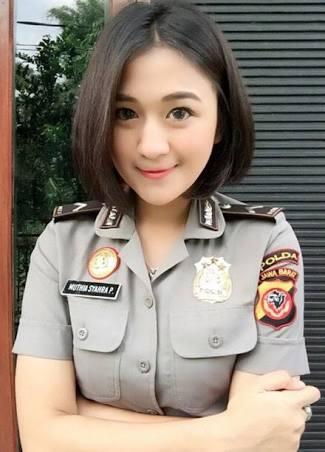 Ihihihi... Pelaku Curanmor Tak Berdaya Dirayu Polwan