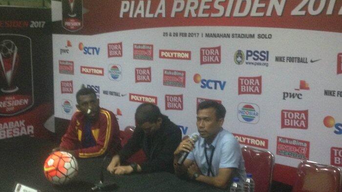 Pelatih Sriwijaya FC Keluhkan Kinerja Wasit