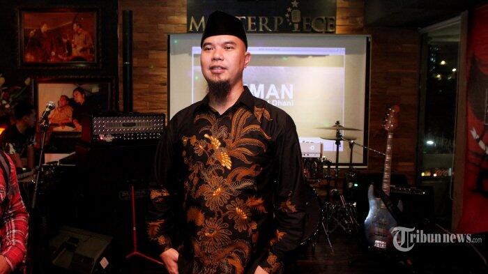 Ahmad Dhani: Jangankan Foto Maia, Foto Pacar Saya yang Lama Saja Juga Disimpan