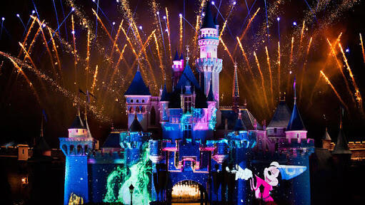 “The Happiest Place On Earth” ada di Hongkong? (Fakta - faktanya)