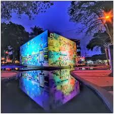 Bangunan-bangunan Super Keren Ini Dibuat Ridwan Kamil