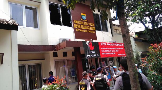 BREAKING NEWS : Pelaku Pengeboman Cicendo Bandung TEWAS