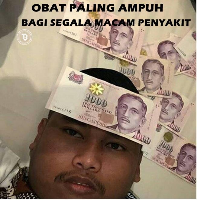 13 Meme si ajudan pribadi ini nggak kalah kocak sama orangnya