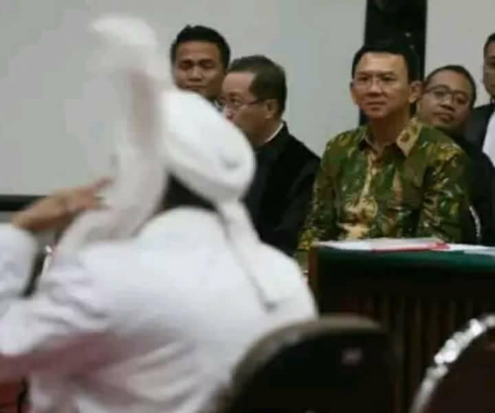 Kesaksian Habib Rizieq Bikin Kubu Ahok "Terdiam"