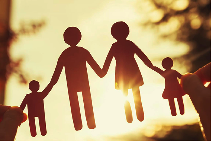 “Pahlawan Keluarga”, Inilah Cara Ayah Melindungi Semua Anggota Keluarganya
