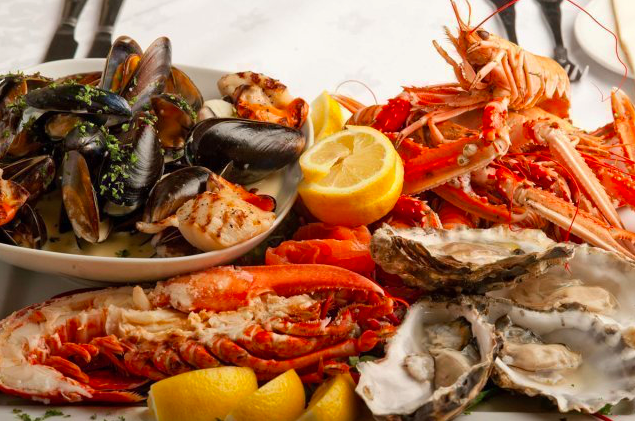 Agan Perokok? 5 Makanan Ini Bisa Basmi Nikotin Dalam Tubuh!