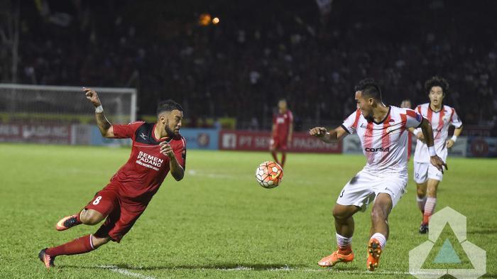 Pelatih Arema FC Waspadai Ketajaman Lini Depan Semen Padang