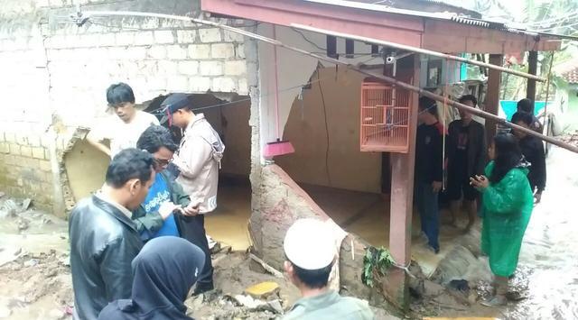 Detik Detik Banjir Bandang Menerjang SMA 2 Bogor