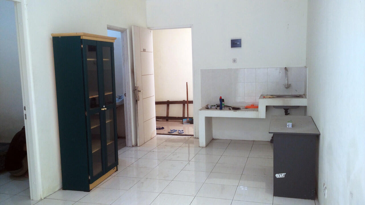 Kontrakan Kamar Kost Apartemen Ruang Besar 2 KT + 1 KM ITS Keputih