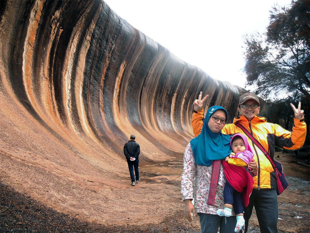 Perjalan Wisata Unik Keliling Dunia dari Soto &amp; Soup Corp.