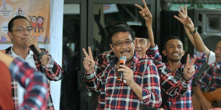 Djarot tak ambil pusing gertakan kubu Anies-Sandi lapor ke Bawaslu