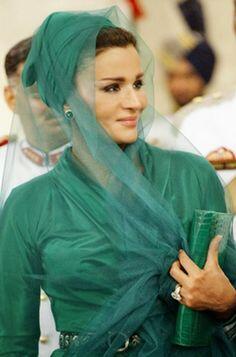 Cantiknya Para Ratu dan Putri Arab yang Bikin Agan Meleleh