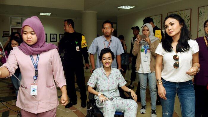 Nafsu Makan Julia Perez Meningkat, Vega: Tadi Juga Dia Makan Kambing Seekor