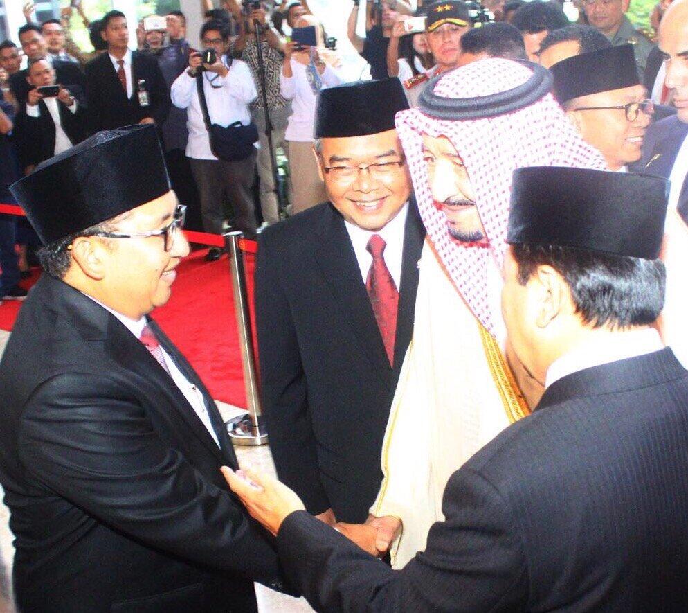 Beda dengan Ahok, Begini Gaya SBY dan Fadli Zon saat Salaman dengan Raja Arab