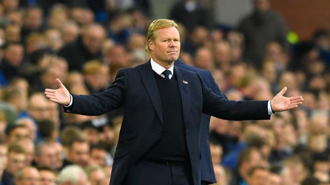 Ronald Koeman Kandidat Pelatih Barcelona Gantikan Luis Enrique