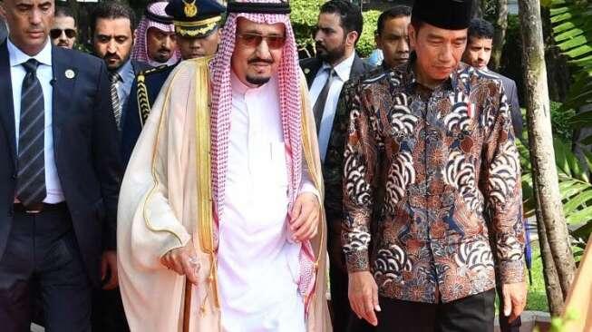 Usai Jumatan, Raja Salman Bertemu Tokoh Lintas Agama