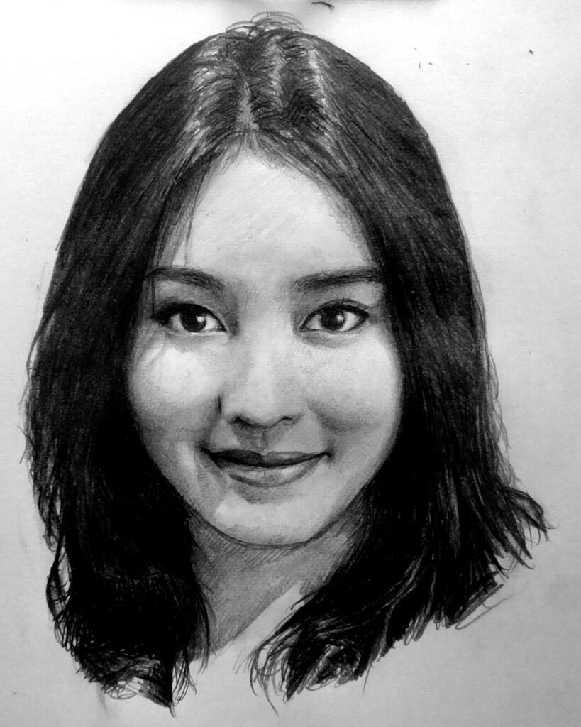 yang suka gambar masuk gan! akun Instagram para seniman pensil yang menakjubkan