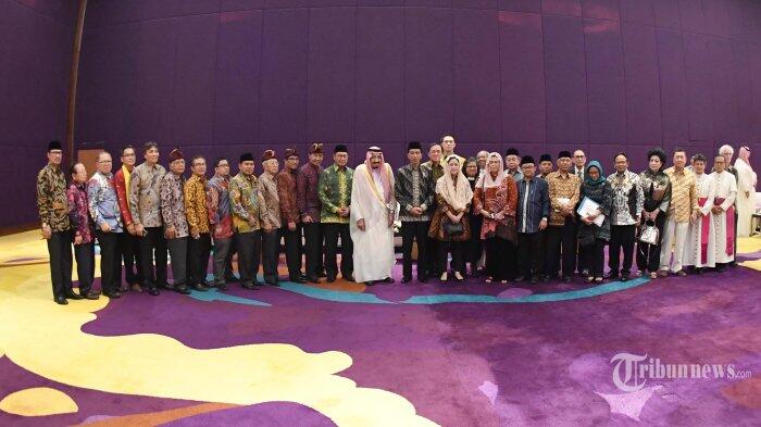 Ini Yang Disesalkan Yenny Wahid Ketika Bertemu Raja Salman