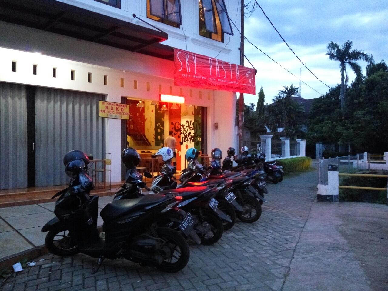 yang punya usaha bidang kuliner