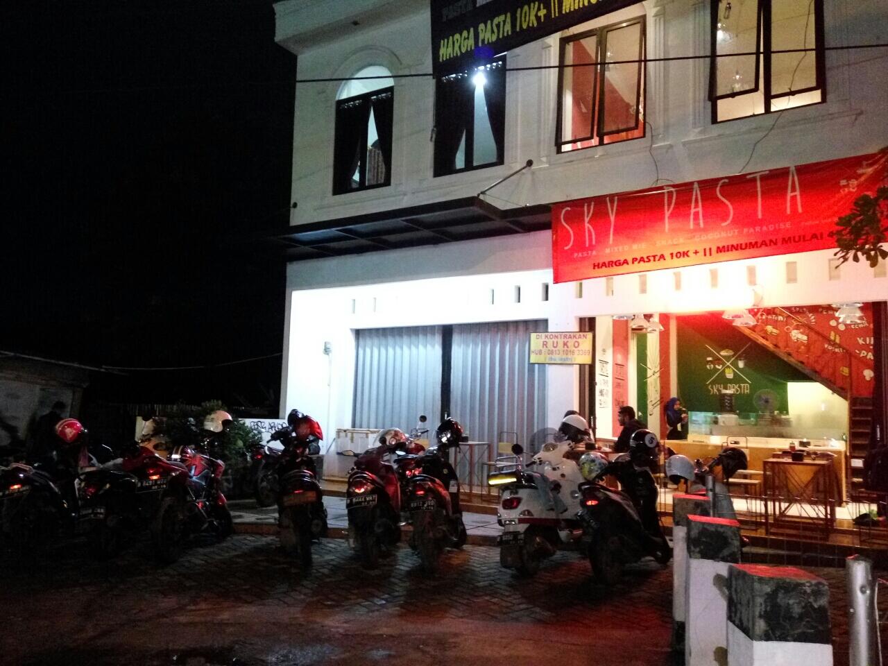 yang punya usaha bidang kuliner