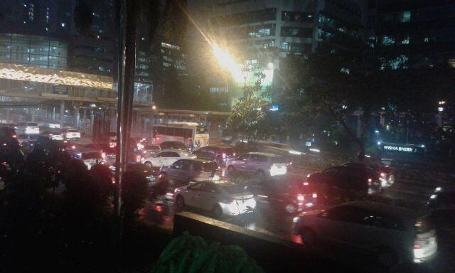 Warga Jabodetabek Diimbau Antisipasi Cuaca Ekstrem Malam Ini