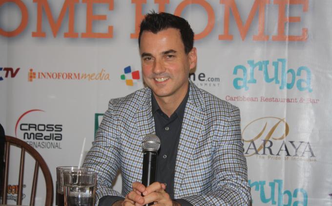 Penyanyi Tommy Page Tewas, Status Terakhirnya di Twitter Bikin Nangis
