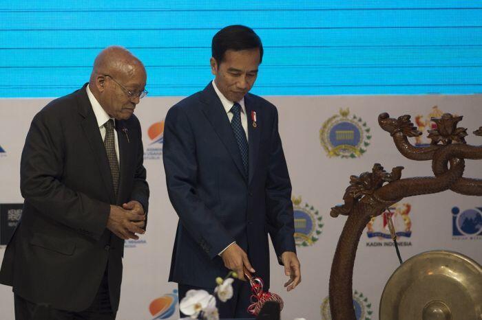 IORA dan APEC, mana yang lebih menguntungkan?