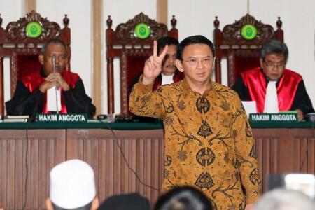 Ahok Bantah Menerima Aliran Dana e-KTP
