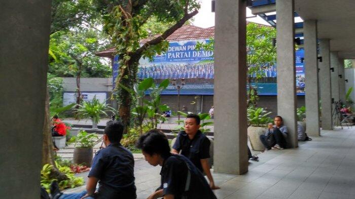 SBY Belum Hadir Pada Rapat Pleno Partai Demokrat