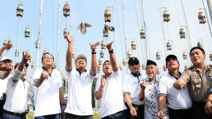 Wagub Jatim Gus Ipul Percaya Lomba Burung Tingkatkan Kesejahteraan