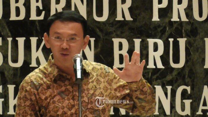 Survei Median: Sentimen Negatif Terhadap Ahok-Djarot Masih Tinggi