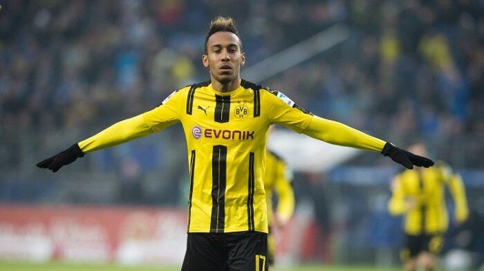 Pierre-Emerick Aubameyang Lewati Robert Lewandowski