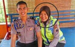 Pelanggar Lalu Lintas Tabok Wanita Polisi dengan Kaca Spion