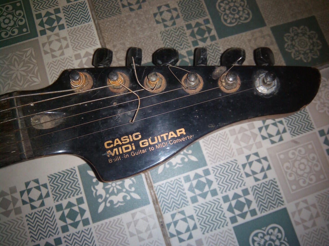 gitar casio stratocaster