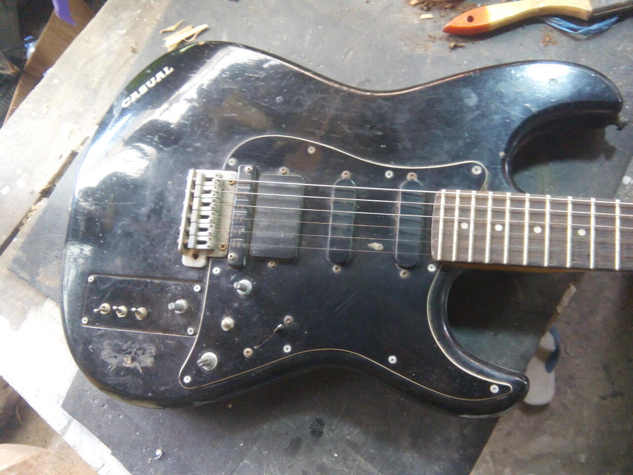 gitar casio stratocaster