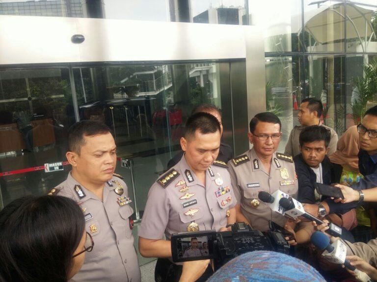 Kepatuhan Kapolri, Pedang Berlapis emas Pemberian Dubes Arab Saudi Diserahkan ke KPK